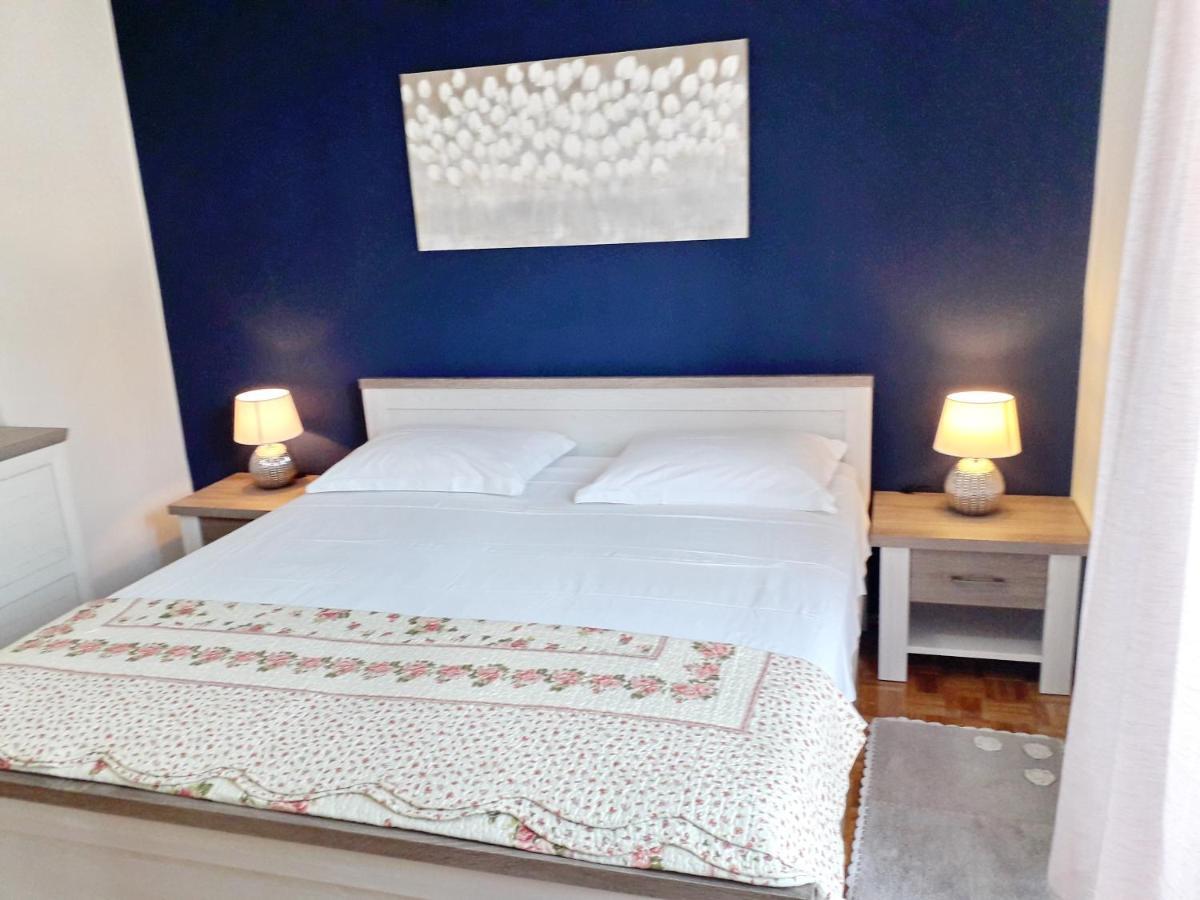 Apartments J&R Babara Biograd Na Moru Extérieur photo