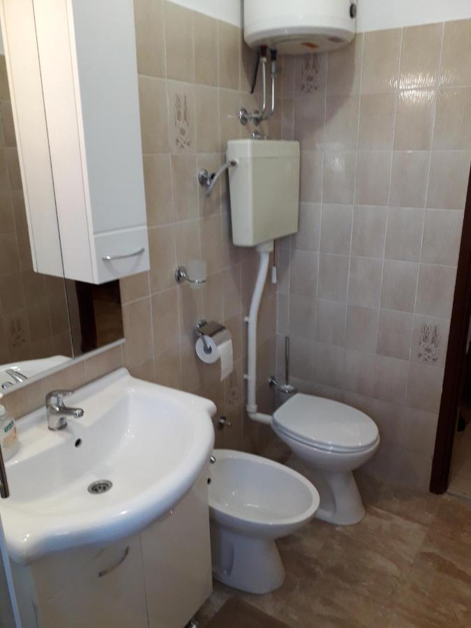 Apartments J&R Babara Biograd Na Moru Extérieur photo