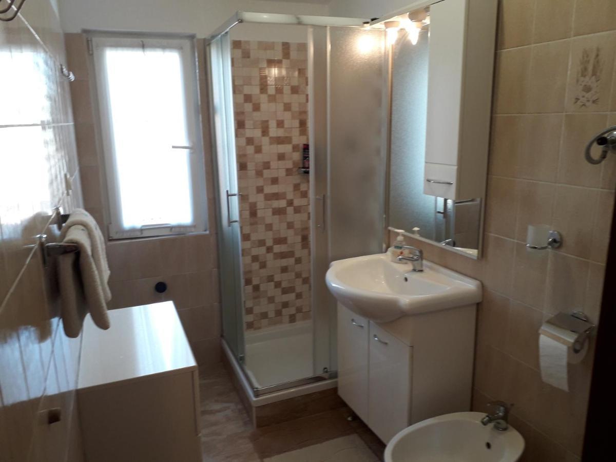 Apartments J&R Babara Biograd Na Moru Extérieur photo
