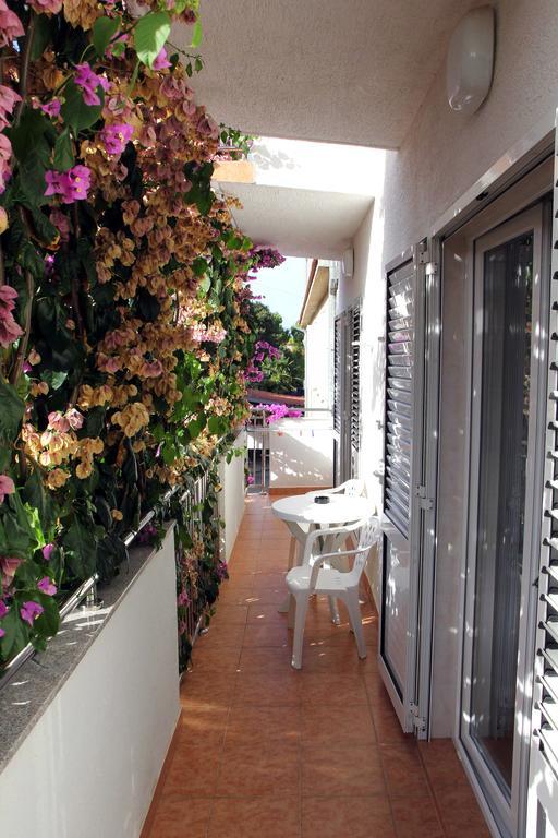 Apartments J&R Babara Biograd Na Moru Chambre photo